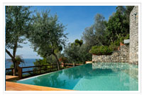 Relaxing Swimming Pool - Hotel Onda Verde