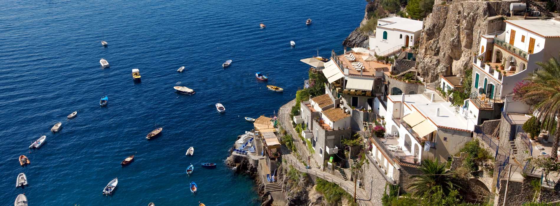 Bred rækkevidde berolige Male Amalfi Coast Accommodation Lodgings 3 Star Hotel Amalfi Coast Accommodation